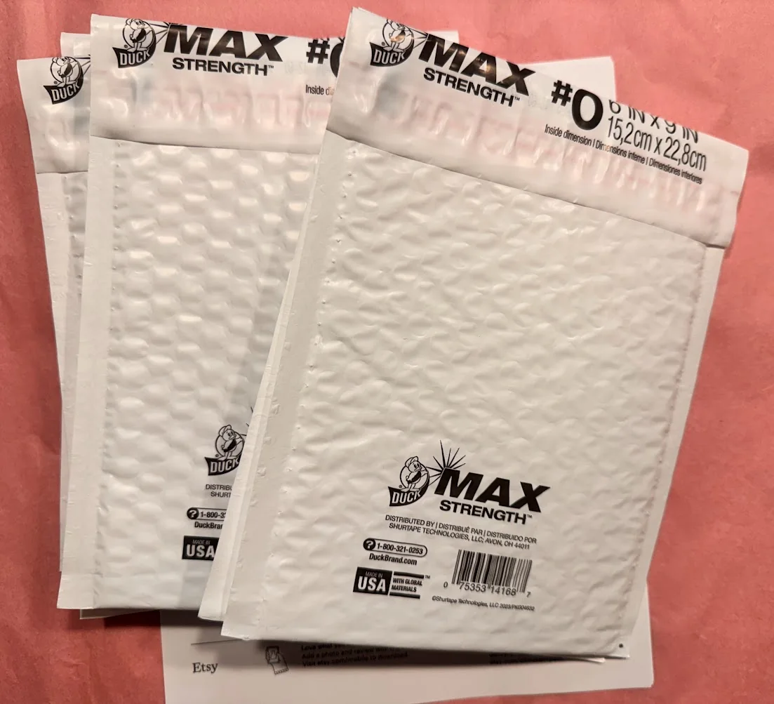 Duck Max Strength 6x9 bubble mailers used for small ecommerce orders