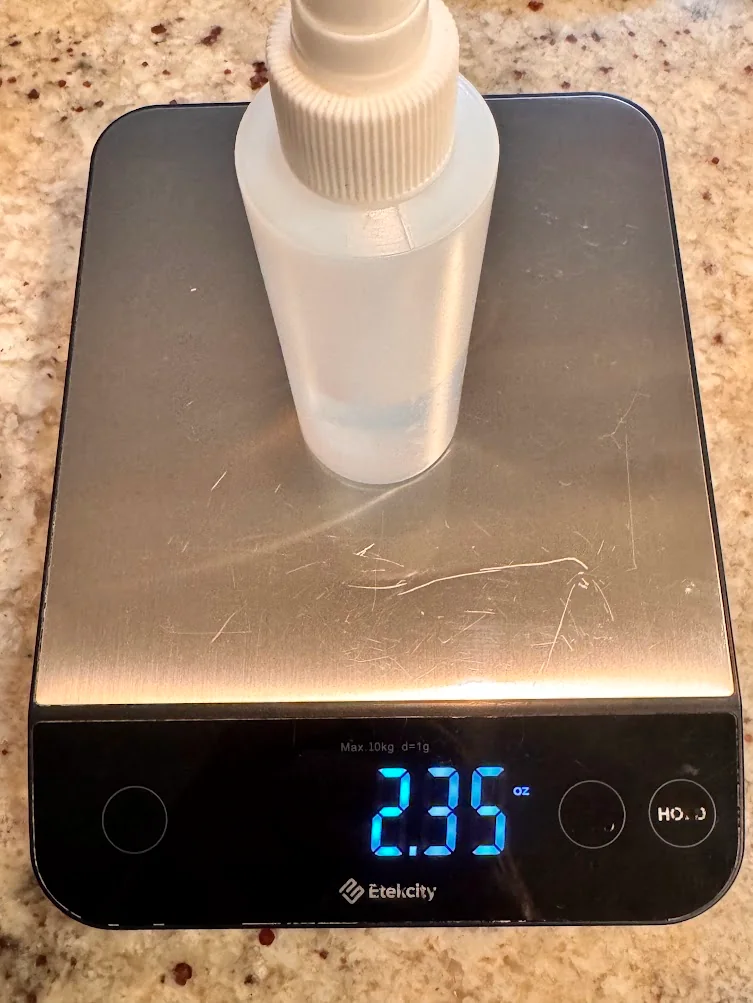 Etekcity Luminary scale showing ounces