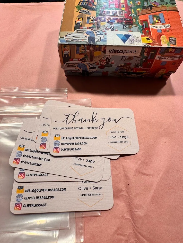Vistaprint linen rounded-corner thank-you cards used as ecommerce package inserts